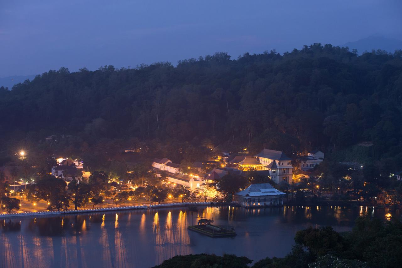 Sandriana Lake View Hotel Kandy Exteriér fotografie
