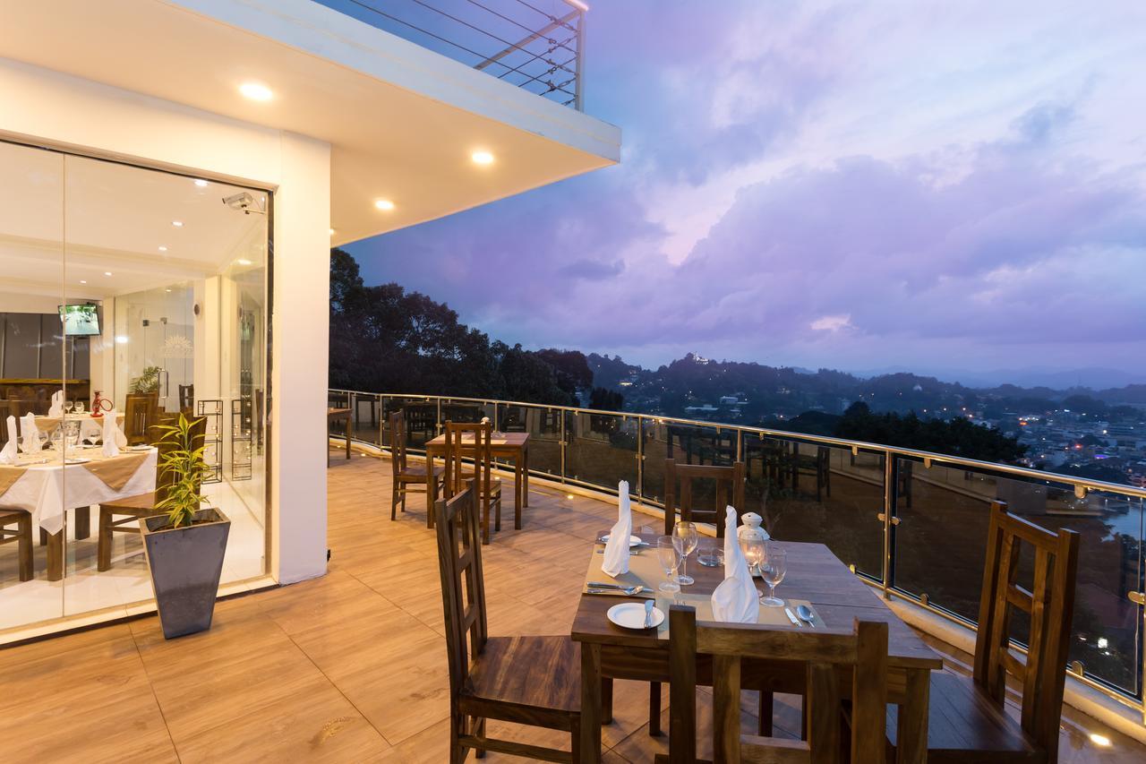 Sandriana Lake View Hotel Kandy Exteriér fotografie