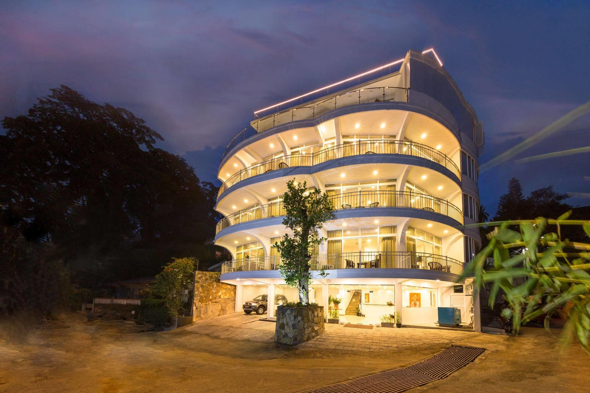 Sandriana Lake View Hotel Kandy Exteriér fotografie